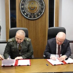 mill savunma bakani guler suriyeli mevkidasiyla gorustu iki ulke arasinda ortak egitim ve danismanlik mutabakat muhtirasi imzalandi KQHas57c