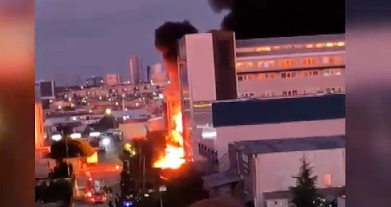 basaksehir organize sanayi bolgesinde yangin 7511fODU