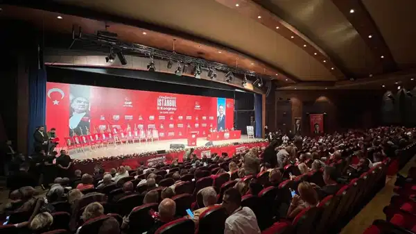 ozgur ozelden chp istanbul kongresine mesaj t6muHpbE