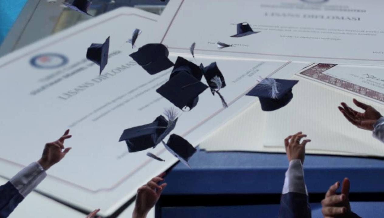 sahte diploma davasi basliyor FHkbLvIe
