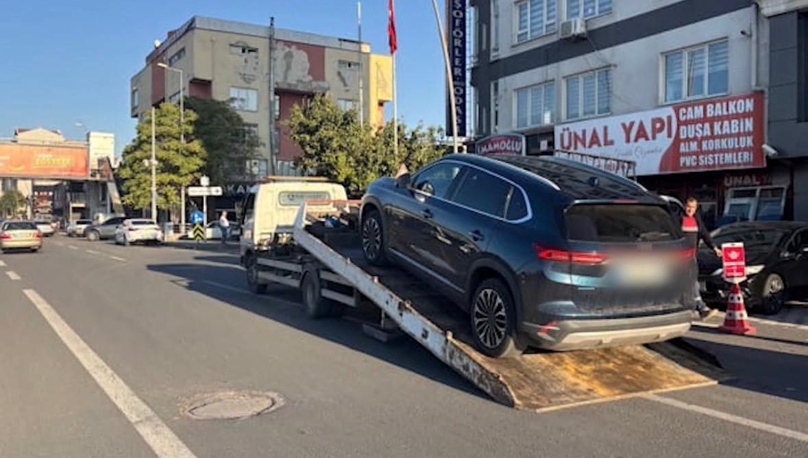 drift tutkusu nedeniyle 60 gun ehliyetinden oldu ueCqqfWH.jpg