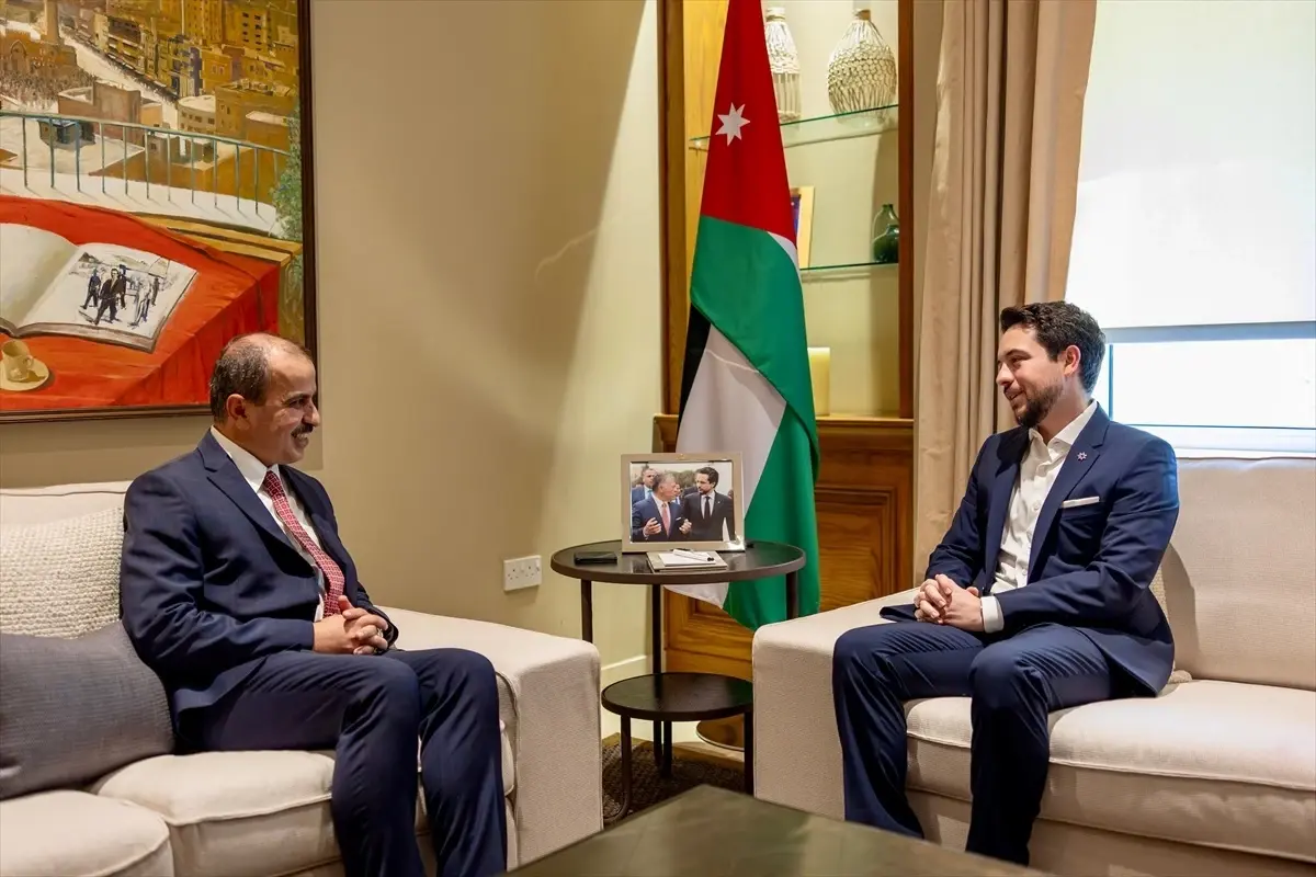 urdun veliaht prensi huseyin turkiyenin amman buyukelcisi caymazoglunu kabul etti XHrkH3bw