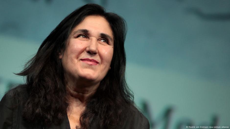 yazar emine sevgi ozdamar almanyada liyakat nisani aldi EqgNxgVe