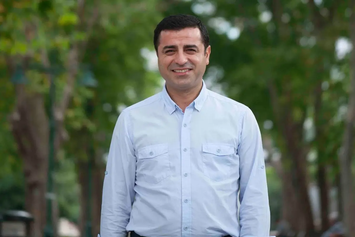 bahceliden sonra bir demirtas cikisi daha partinin agir topu net konustu jVxBjpbH.jpg