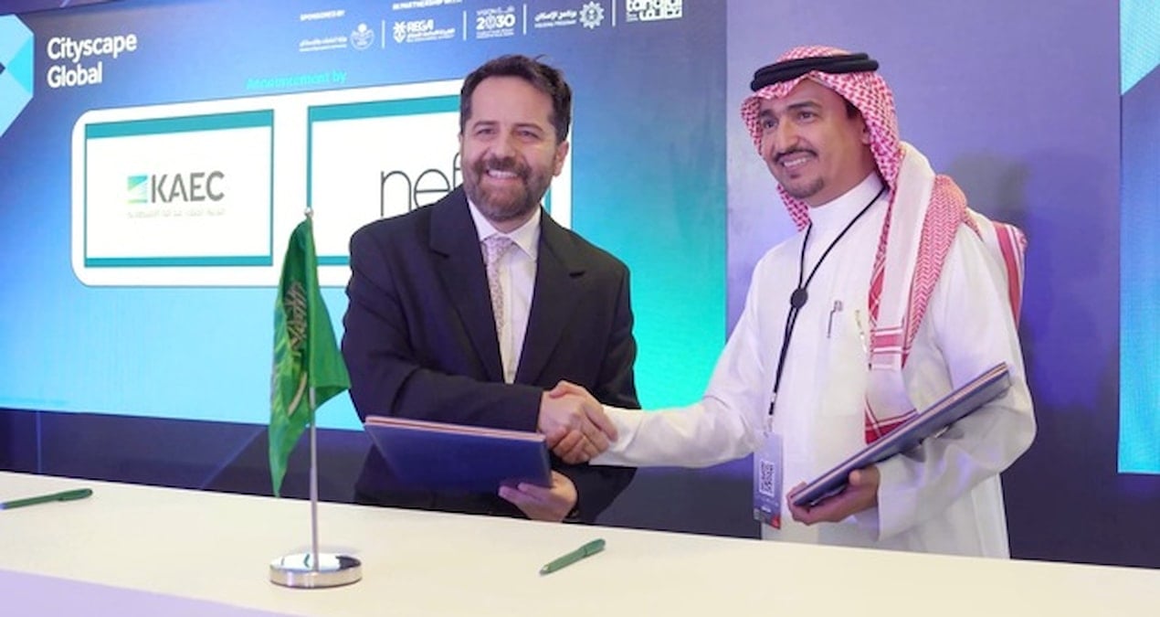 Erden Timur’dan Suudi Arabistan’da milyar dolarlık anlaşma