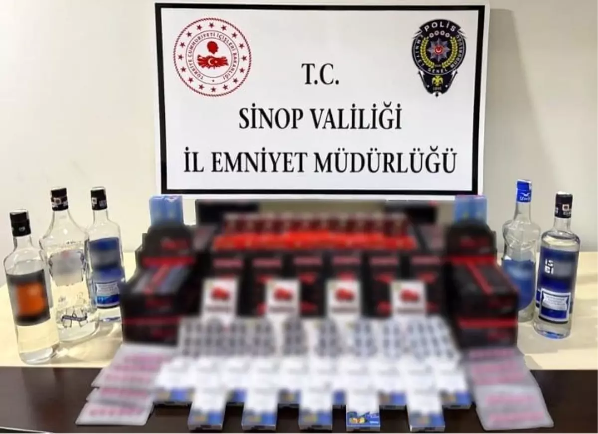 sinopta kacak icki ve cinsel icerikli urunler ele gecirildi Nvm772BE.jpg