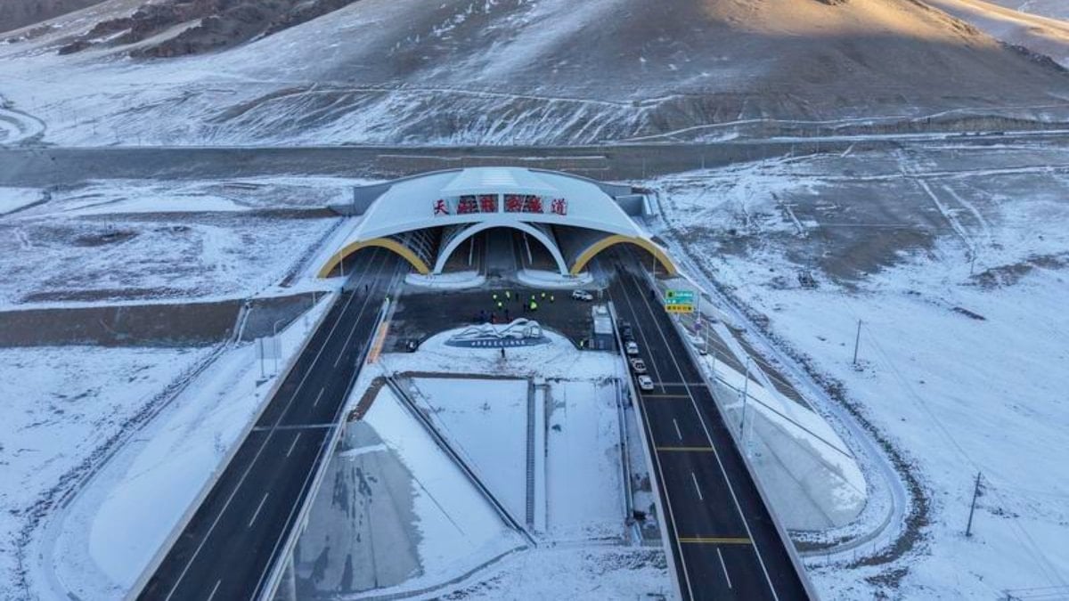 Dünyanın en uzun otoyol tüneli Çin’de açıldı: 22,13 kilometre uzunluğunda