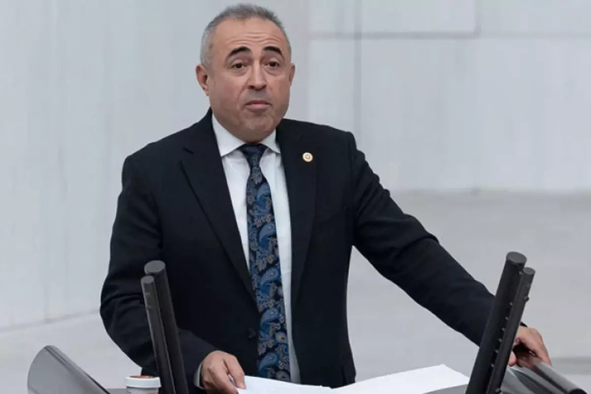 İrfan Karatutlu DEVA Partisi’nden istifa etti, AK Parti’ye katılıyor