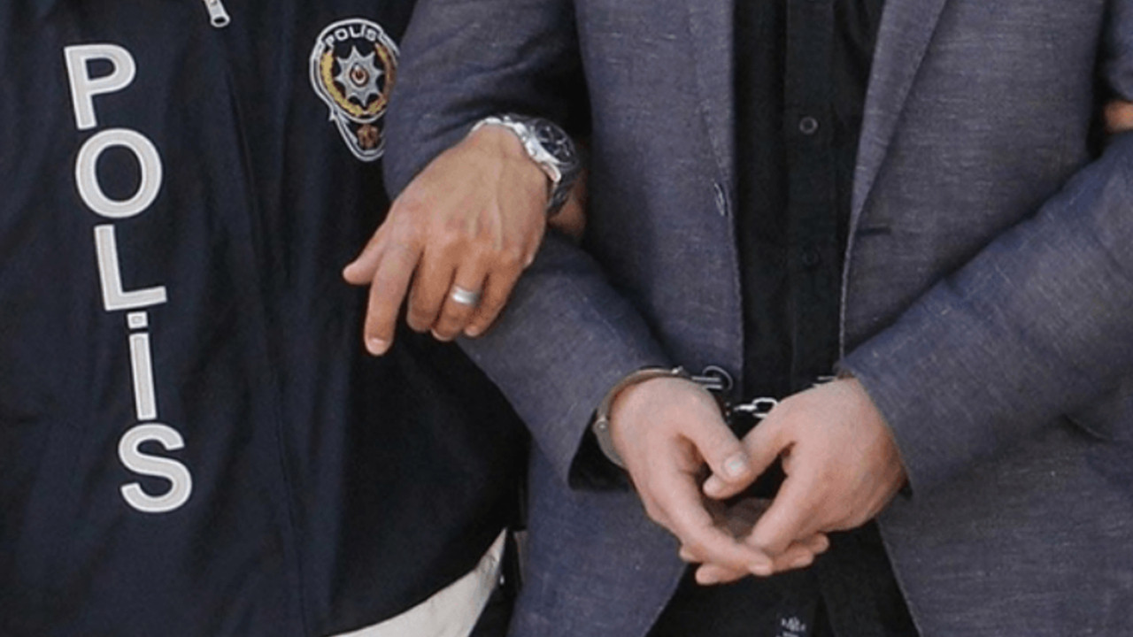 Adana’da 10 milyonluk sahte kimlik vurgunu! 12 kişi tutuklandı