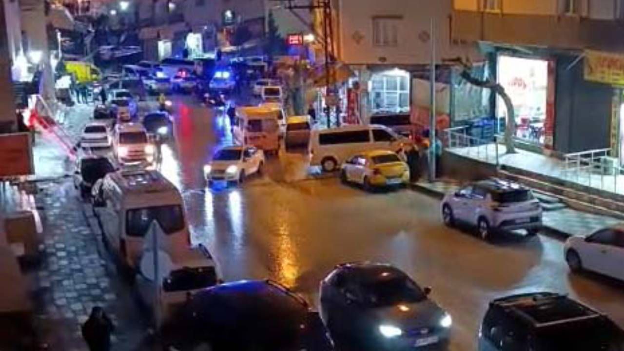 Düğün salonu önünde silahlı saldırı: 1 yaralı