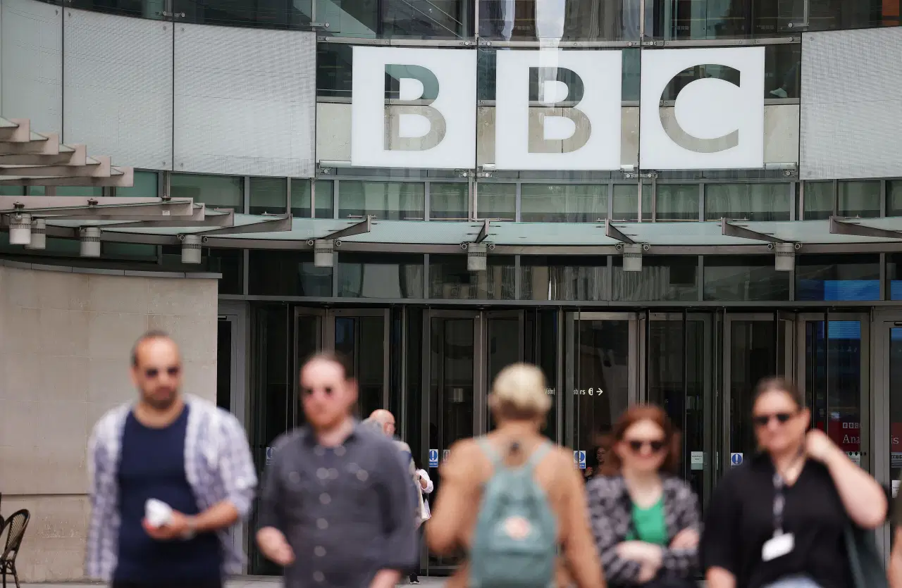 BBC’de kriz büyüyor: Yüzlerce kişi işten çıkarılacak
